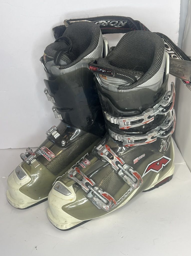 Nordica Ski Boots Skiing DownHill 270 275