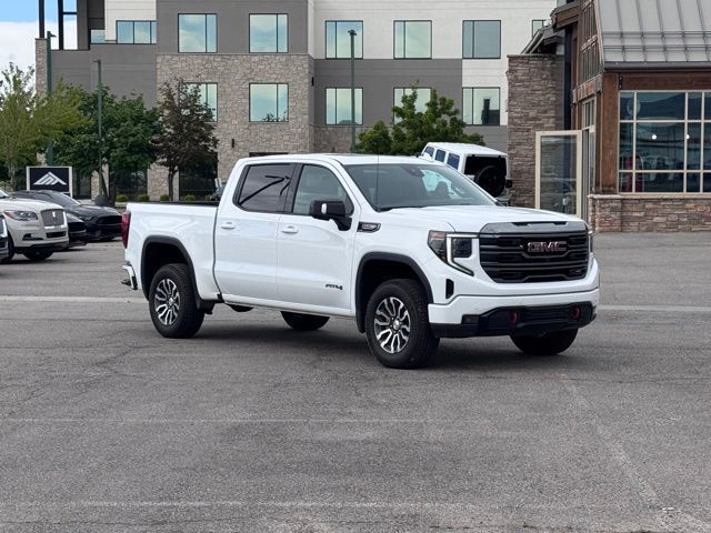 2023 GMC 1500 AT4