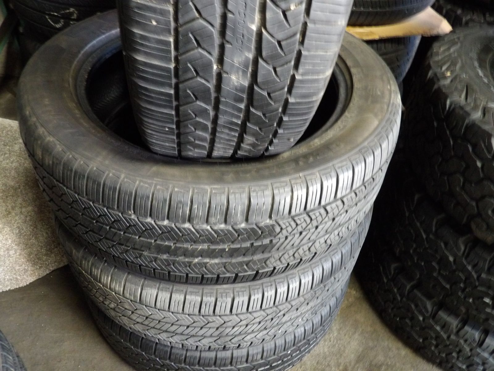 235/55R20 GENERAL ALTIMAX RT45 SET OF USED TIRES