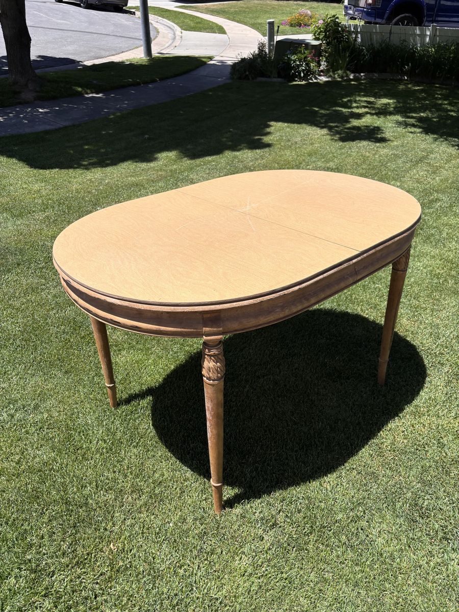 Vintage Oval Drexel Heritage Dining Table 32x48