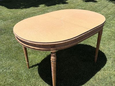 Vintage Oval Drexel Heritage Dining Table 32x48