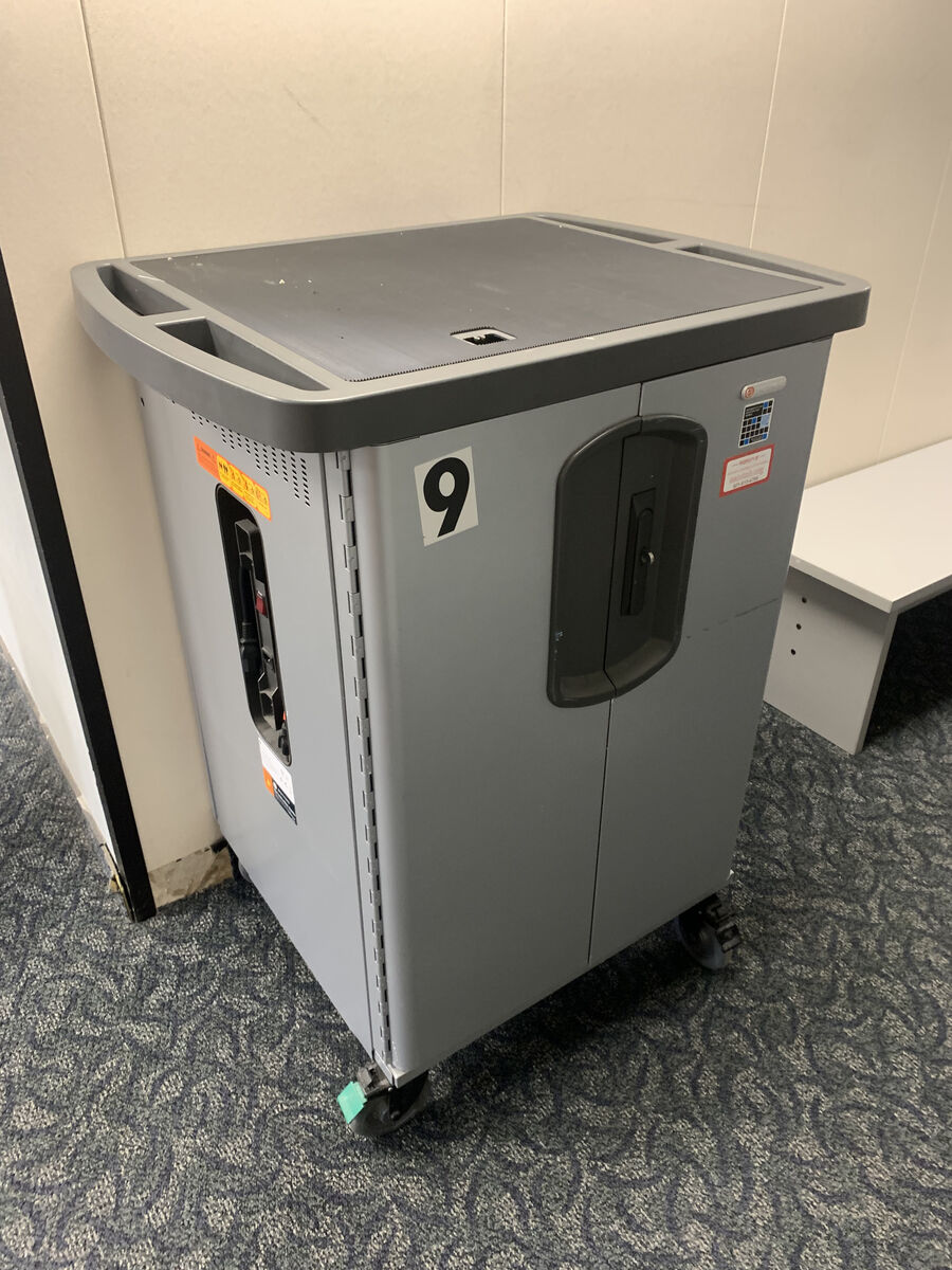 FREE!!! Bretford Apple cart