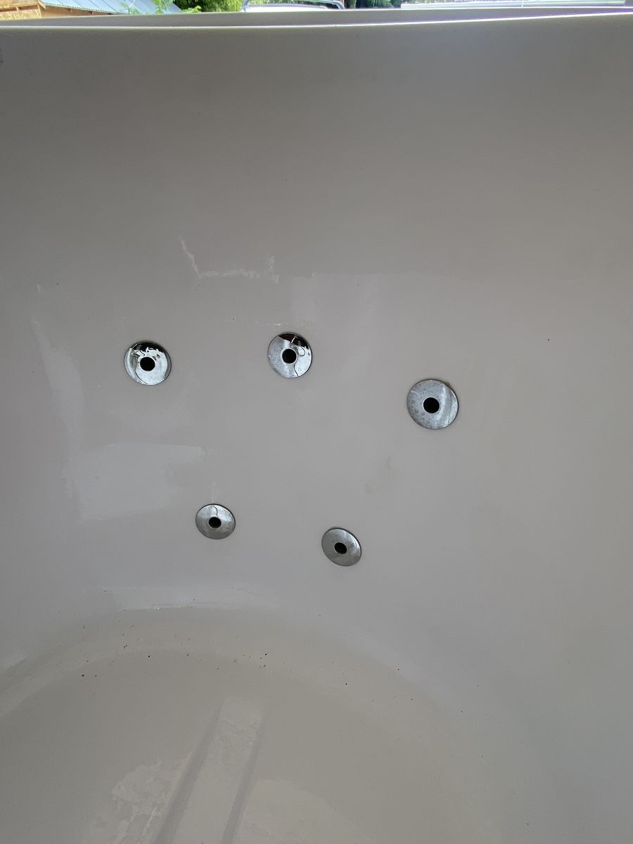 Main image 8