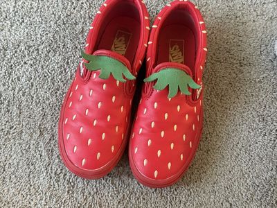 Vans Strawberry Size 3