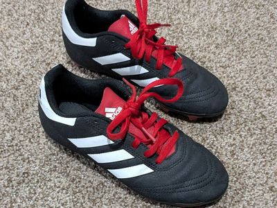 Adidas Goletto VI Boys or Girls Size 3 Soccer Cleats