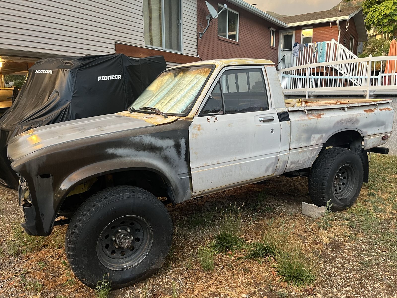 1981 Toyota 4x4 short bed pickup