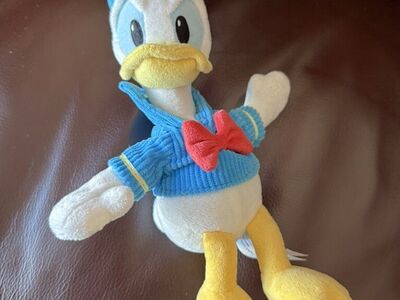 Disney brand Donald Duck stuffed animal 11”
