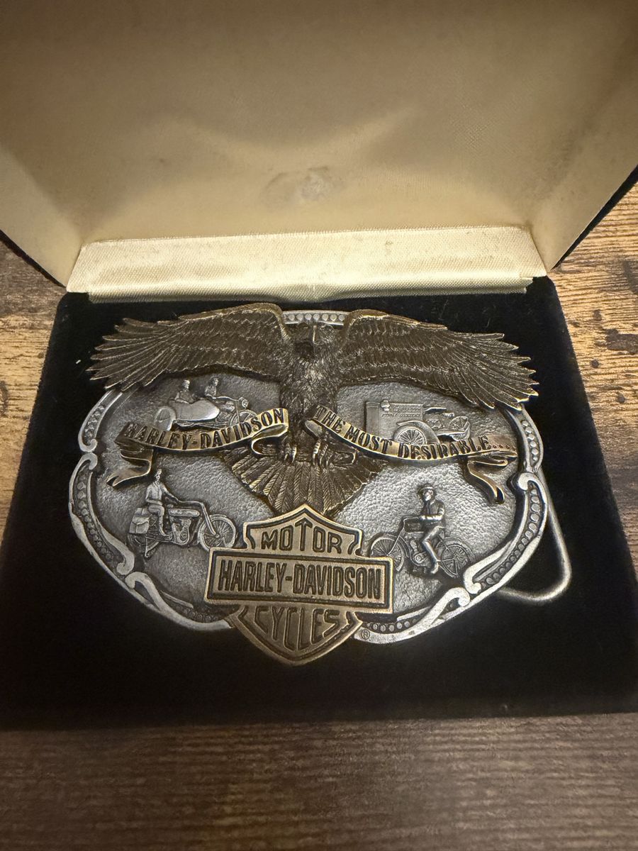 Harley-Davidson Limited Edition 1989 "A Page in History" Eagle Belt Buckle #1006/3000