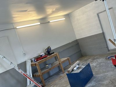 Shop/garage lights