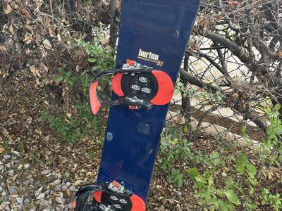 Burton Snowboard 151cm Snap in bindings