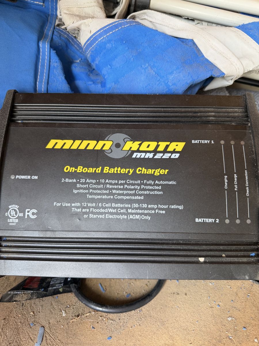 Minn Kota 12 volt charger