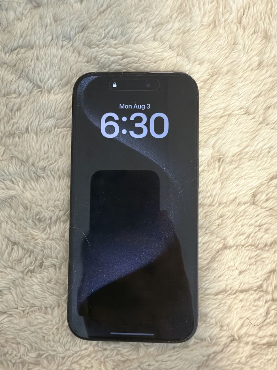 iPhone 15 Pro - Carrier Unlocked