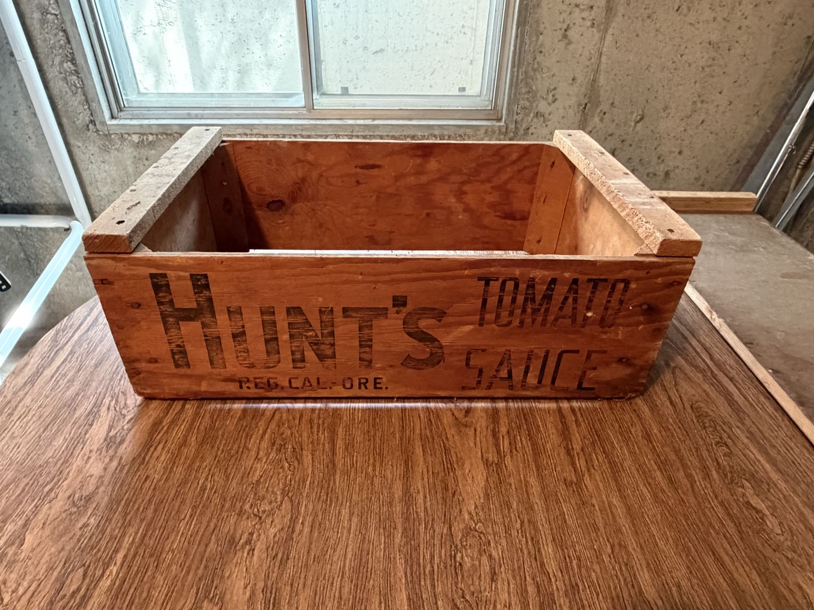 Vintage Hunt’s Tomato Sauce Wooden Crate – Mid-Century Advertising Box – $100 cash/venmo in Provo