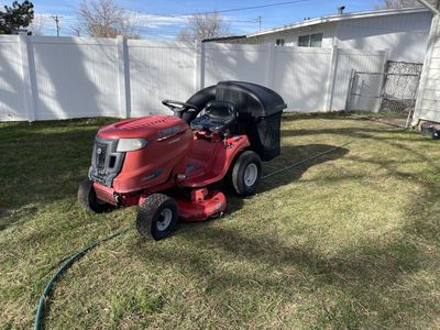 Troy Bilt Riding Lawnmower