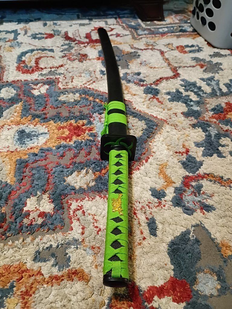 Zombie Z-Hunter samurai sword