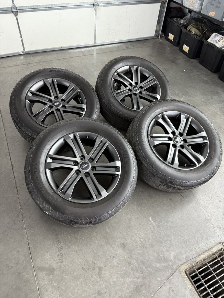 2023 Ford F150 OEM 20in Wheels/ 275/60/20 Tires