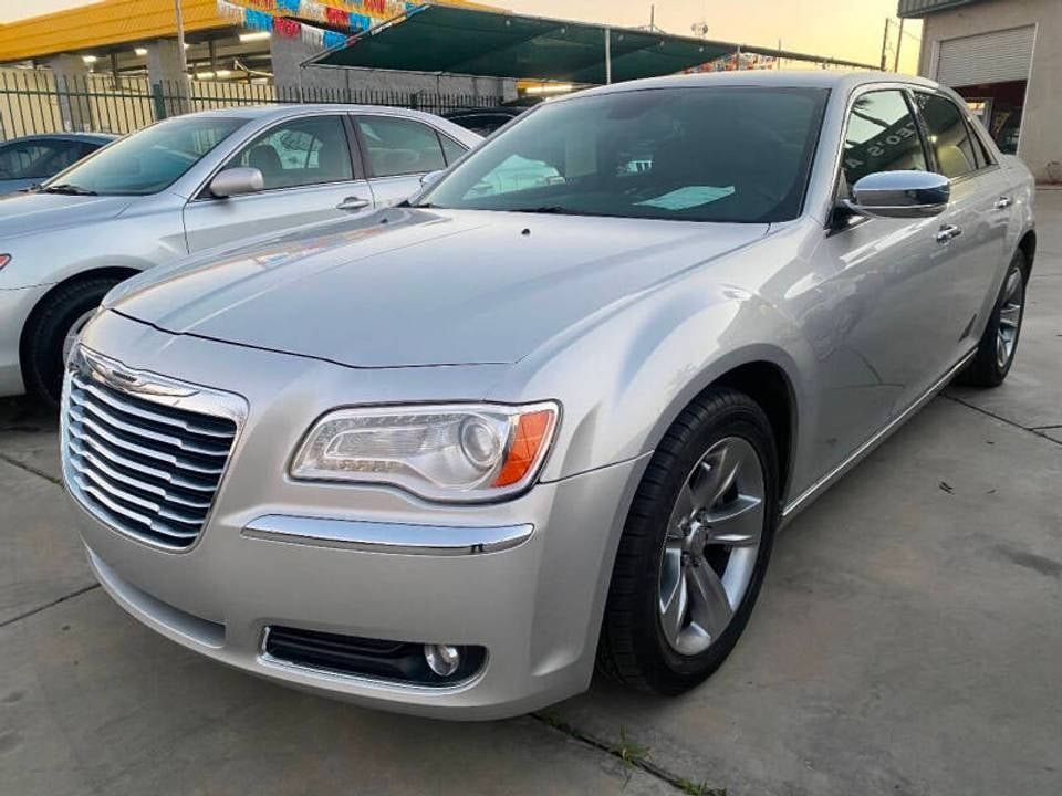 2013 Chrysler 300 