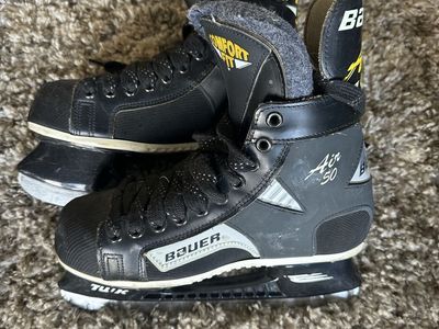 Bauer Air 50 Ice Skates Size 6 D TUUK Blades Made in Canada