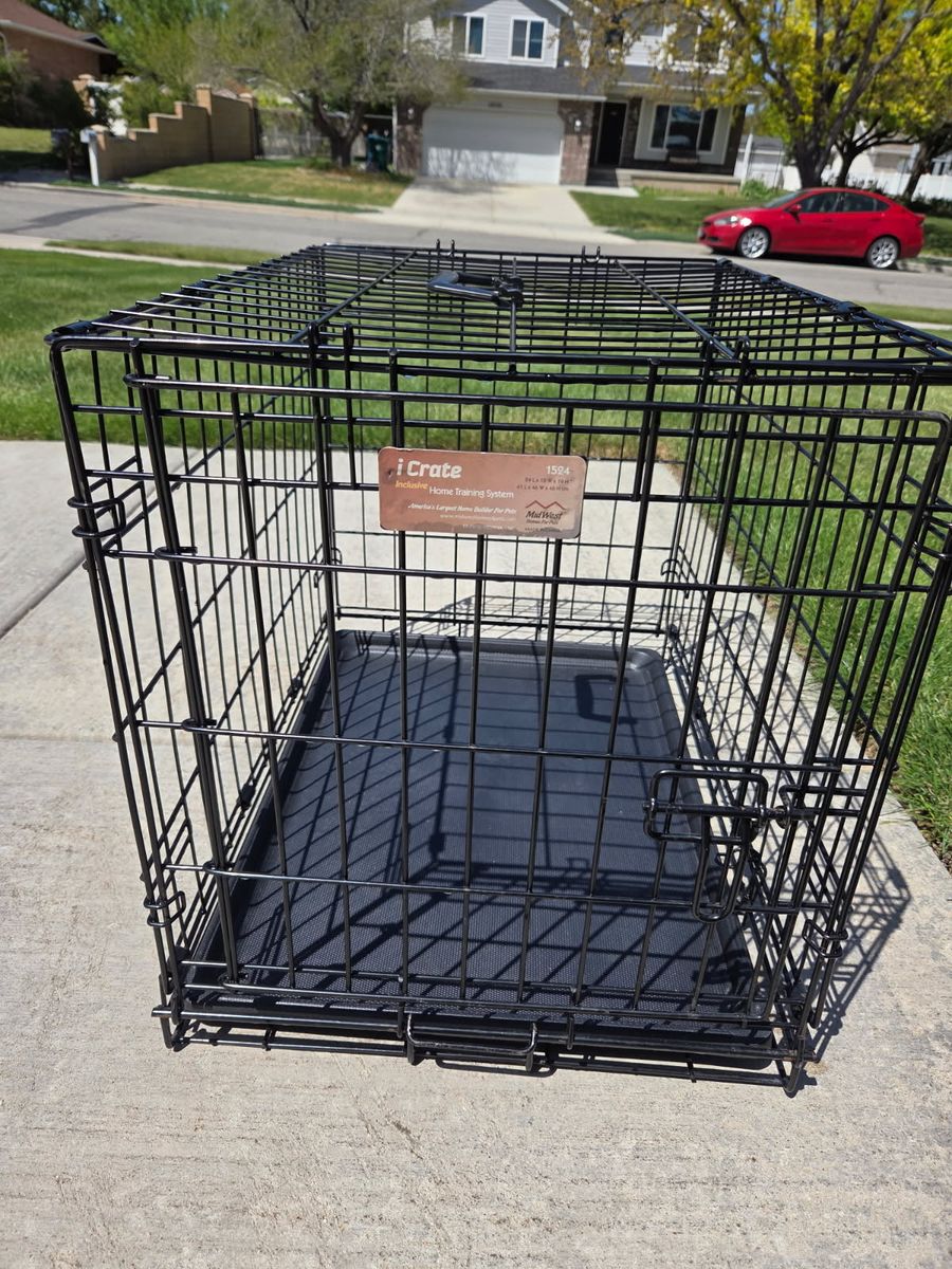 Dog crate for sale