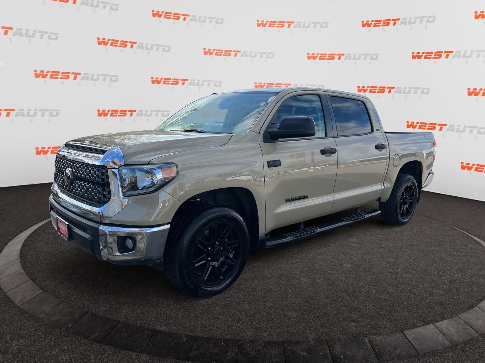 2019 TOYOTA TUNDRA SR5