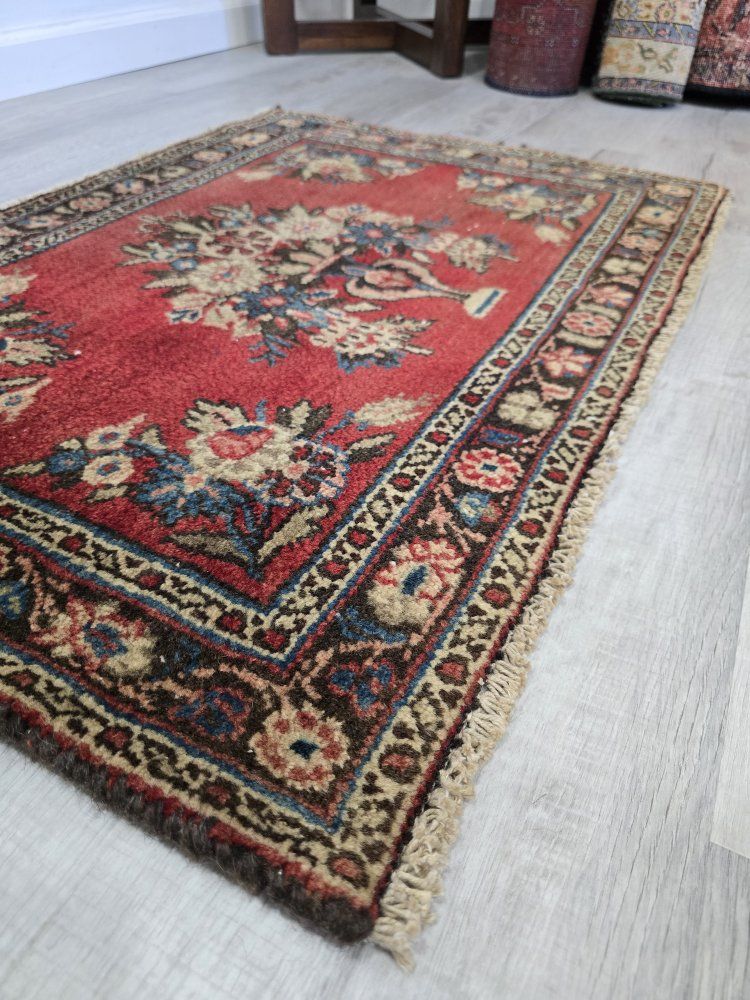 Main image 6