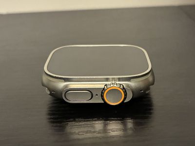 Apple Watch Ultra 1 (1st Generation)