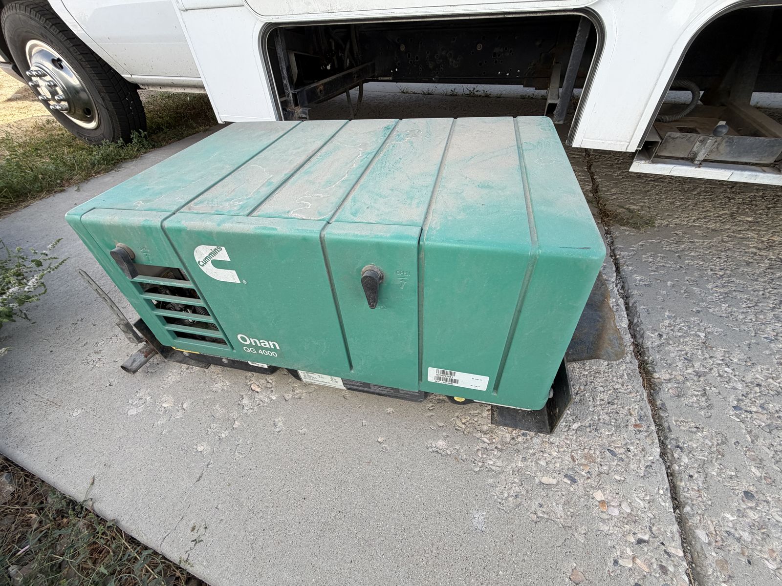 Onan QG 4000 RV Generator