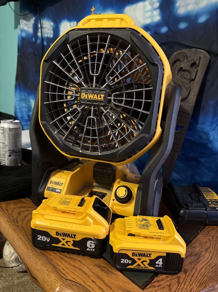 Dewalt Fan & 4 AH & 6 AH Batteries