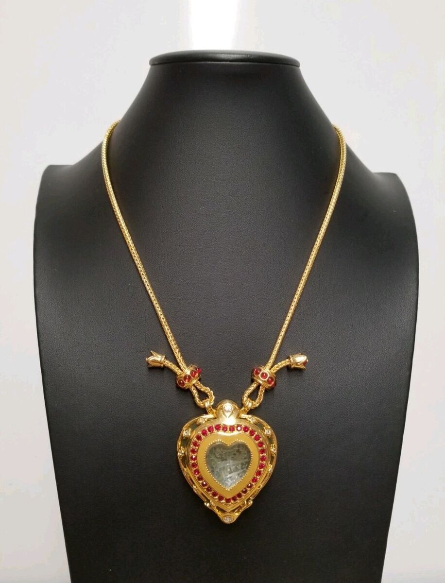 Elizabeth Taylor Shah Jehan 1993 AVON Etched Heart