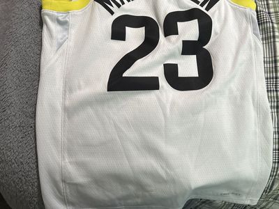 NBA Markkanen #23 Dri-FIT Jersey - White & Yellow