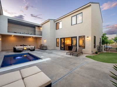 Sand Hollow Vacation Rental Near Zions Sleeps 38 people