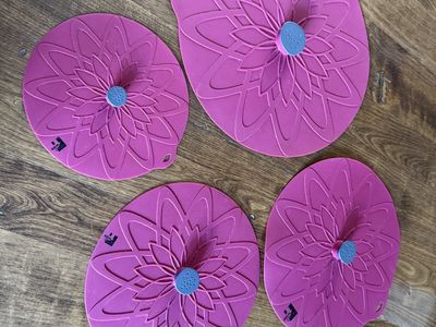 Hogoware brand silicon suction lids sold out 8,10,12,14