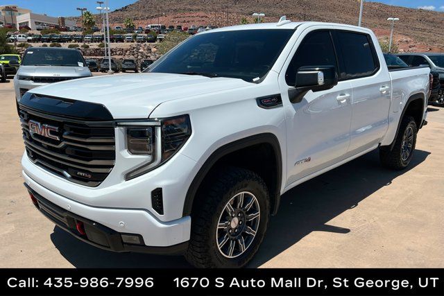 2025 GMC 1500 AT4