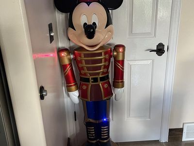 5 foot tall nutcracker Disney Mickey Mouse LED with 5 songs.
