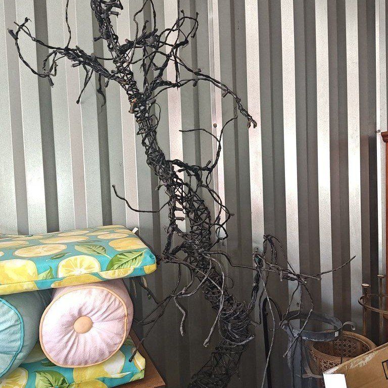 Spooky Halloween tree