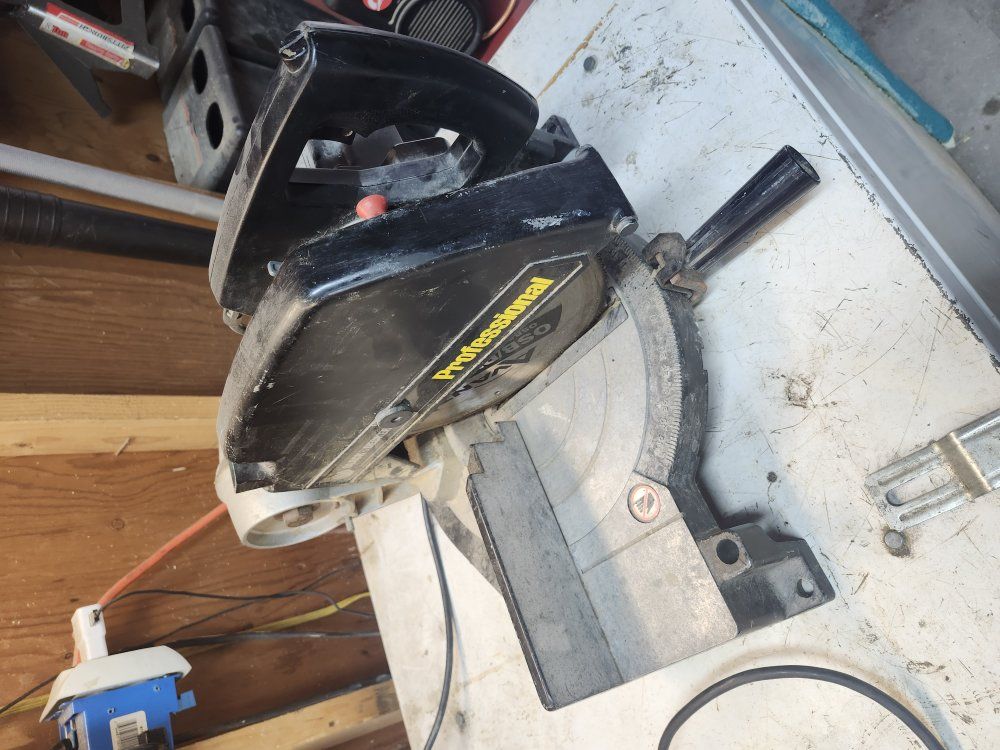 Chop saw