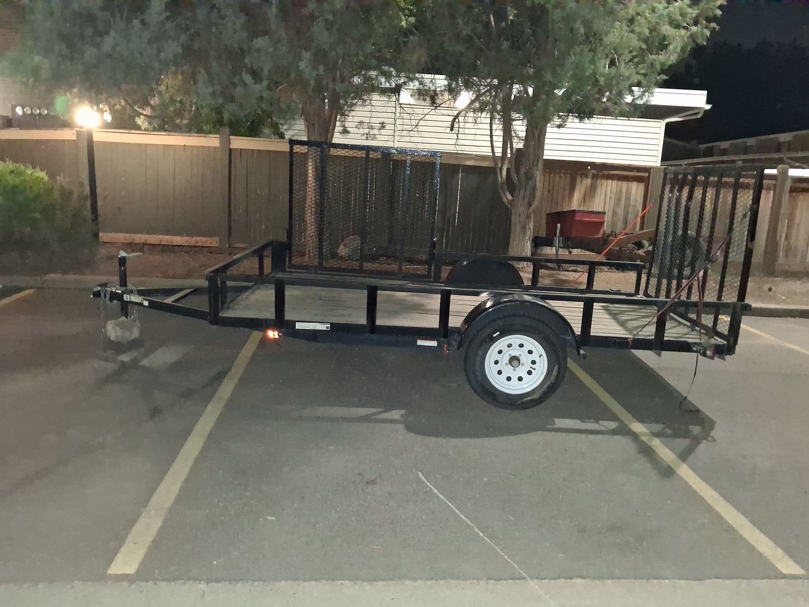 Carry-On Trailer Utility Trailer Single Axle Mesh Ramp