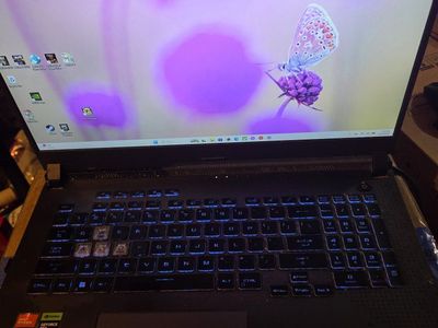 ASUS ROG Strix 4050 Gaming Laptop AMD Ryzen 9 7940hx with Radeon graphics