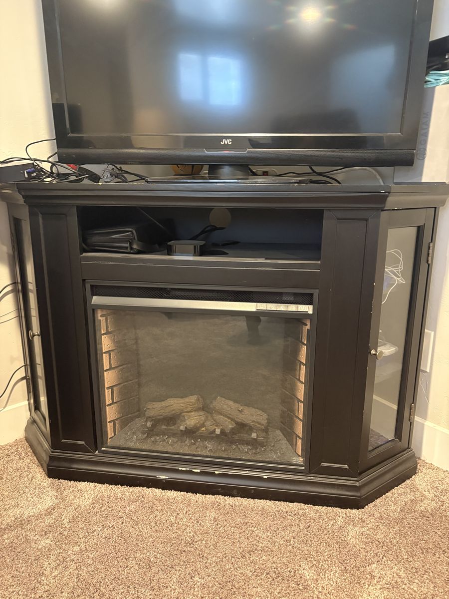 Electric Fireplace TV Stand / Media Console with Working Heater