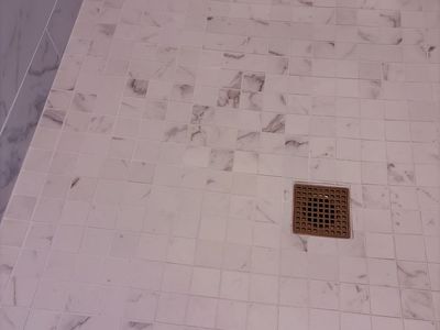 New lower price!! 2x2 Marvel Calacatta Porcelain Tile (24 Square Foot Sheets)