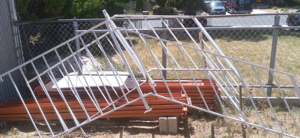 Used Metal Fence Panels - White, Various Sizes, Good for Enclosures/Fencing