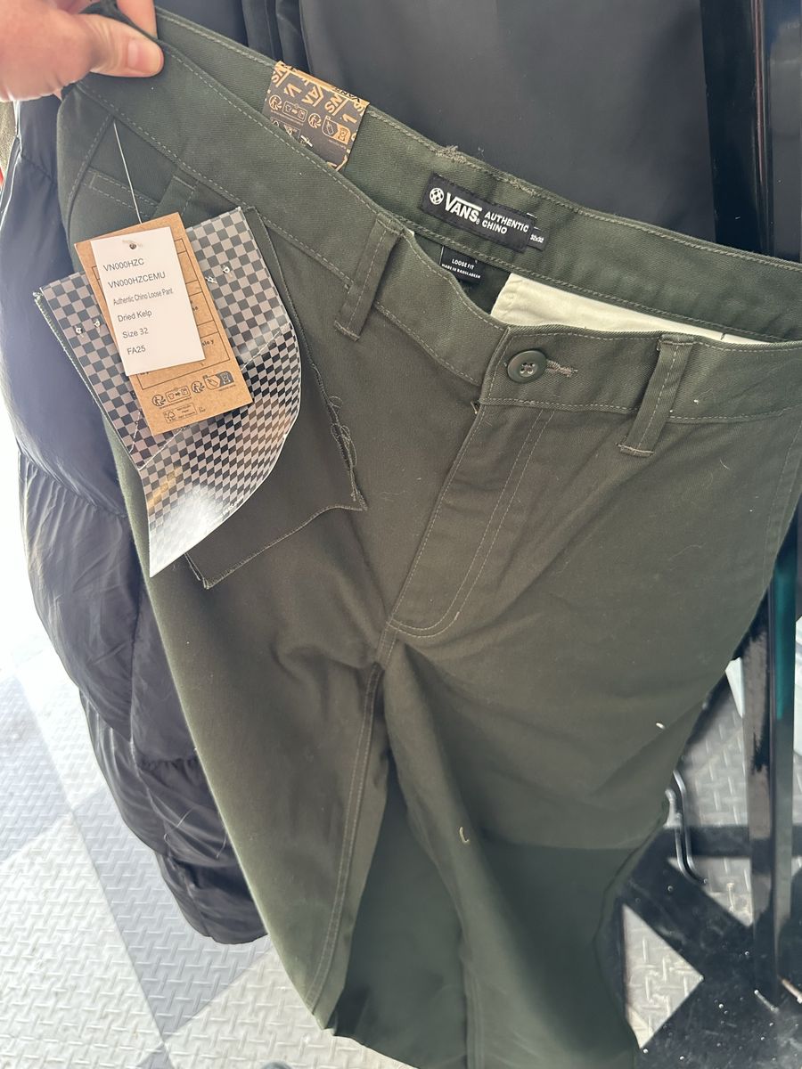 New Vans Burton Coal pants hoodie hat