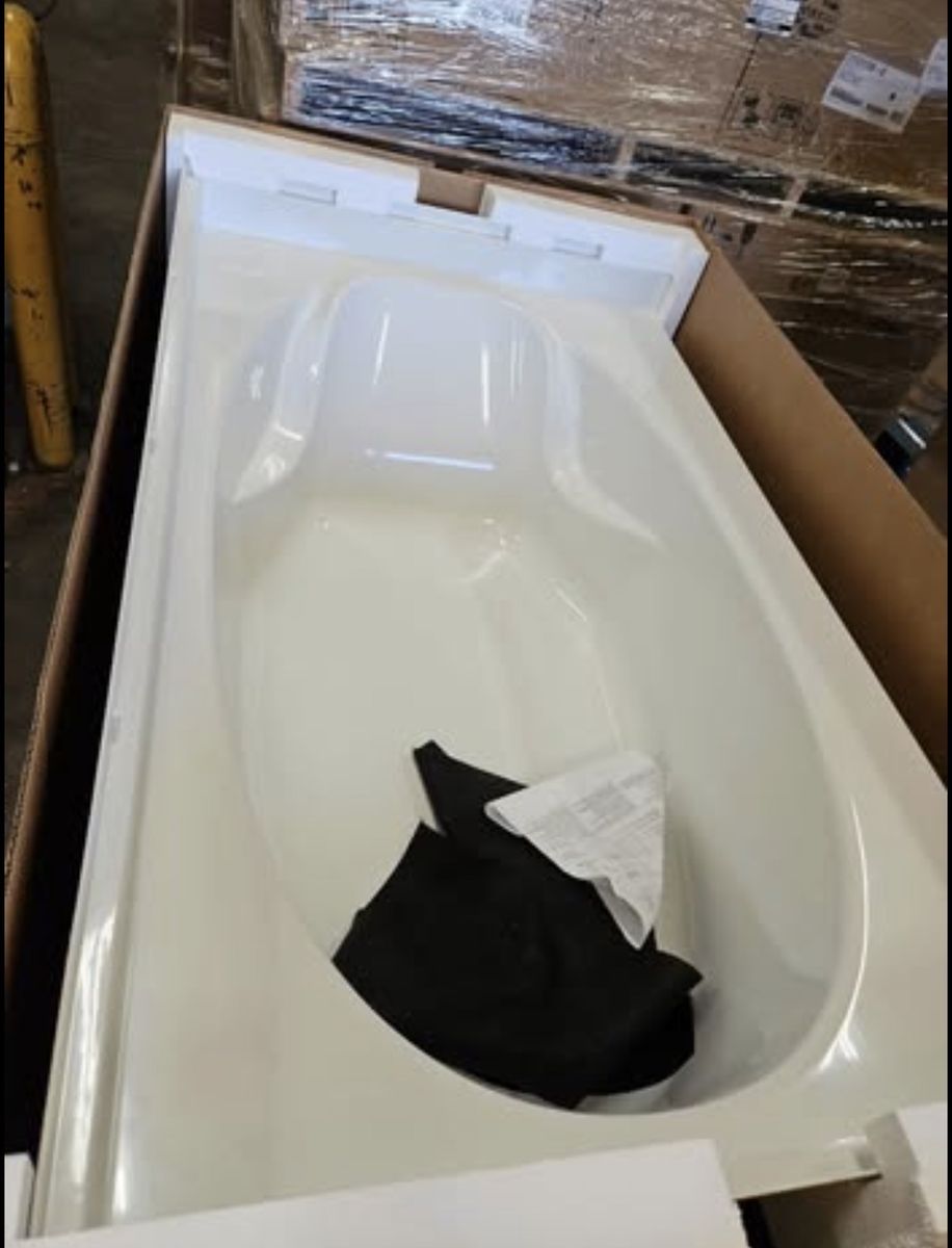 Sterling Ensemble Tubs