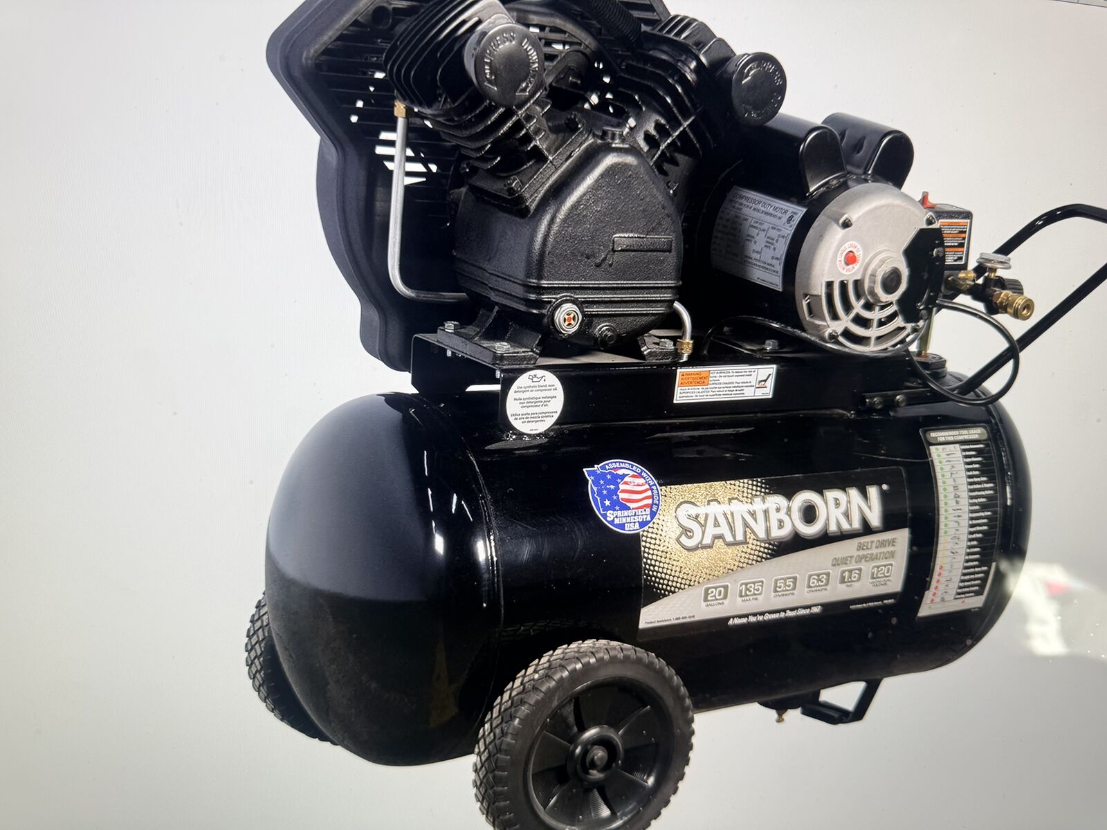 New Sandborn Cast Iron 20 gal Air Compressor 1.6hp 135psi Belt Drive Portable 120v/240  186lbs