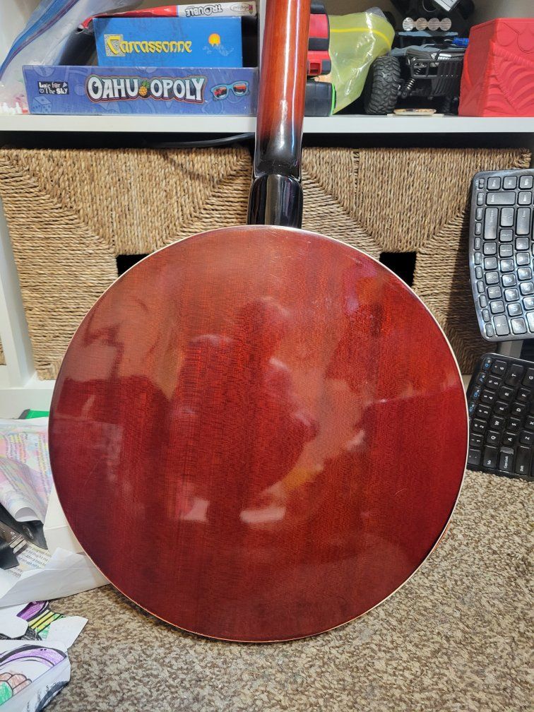 Main image 4