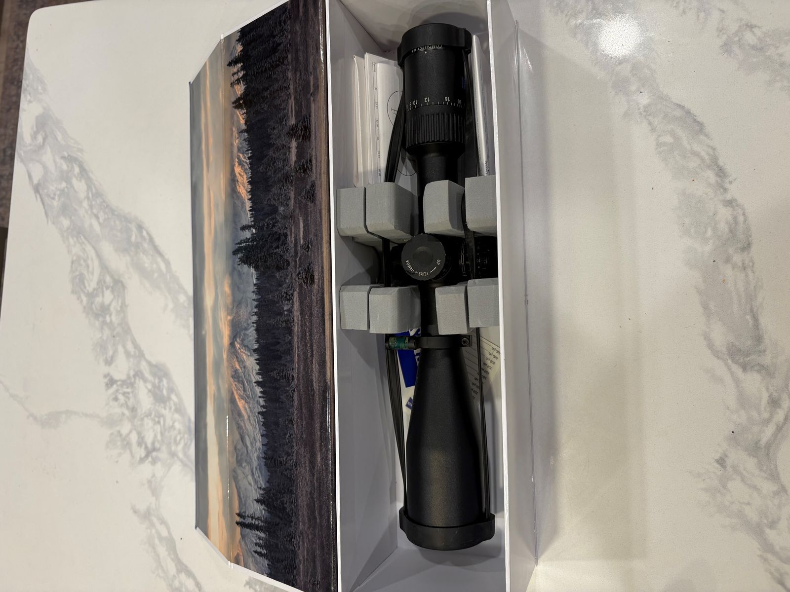 ZEISS SCOPE CONQUEST V4  6-24-50