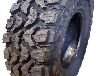 4 RADAR RENEGADE X BSW LT 35 12.5 17 121Q 10PLY EXTREME TIRE RACSTH0056
