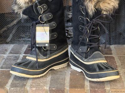 Sorel Waterproof Winter Snow Boots Black with Faux Fur Trim