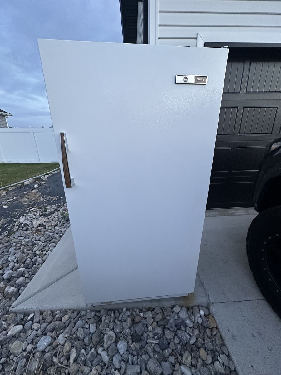 Crosley Shelvador Upright Freezer – $125