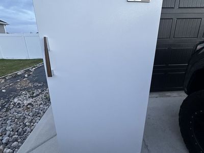Crosley Shelvador Upright Freezer – $125